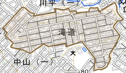 滝道とその周辺の地図。町の範囲を重ねている