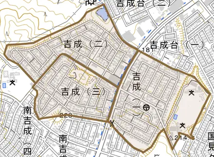 吉成とその周辺の地図。町の範囲を重ねている