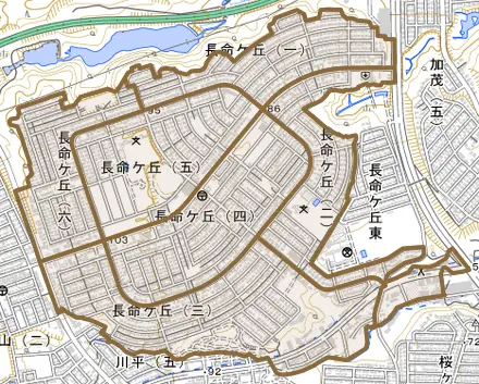 長命ケ丘とその周辺の地図。町の範囲を重ねている