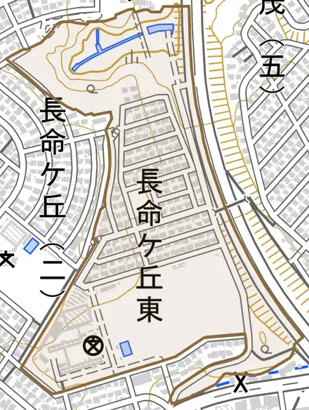長命ケ丘東とその周辺の地図。町の範囲を重ねている