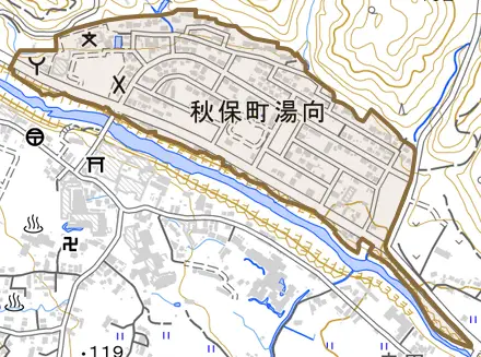 秋保町湯向とその周辺の地図。町の範囲を重ねている