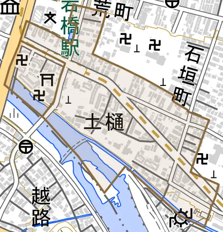 土樋とその周辺の地図。町の範囲を重ねている