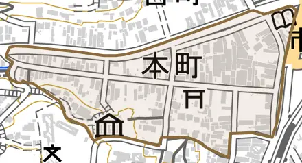 本町とその周辺の地図。町の範囲を重ねている