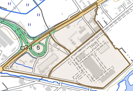 白鳥とその周辺の地図。町の範囲を重ねている