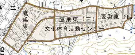 鷹巣東とその周辺の地図。町の範囲を重ねている