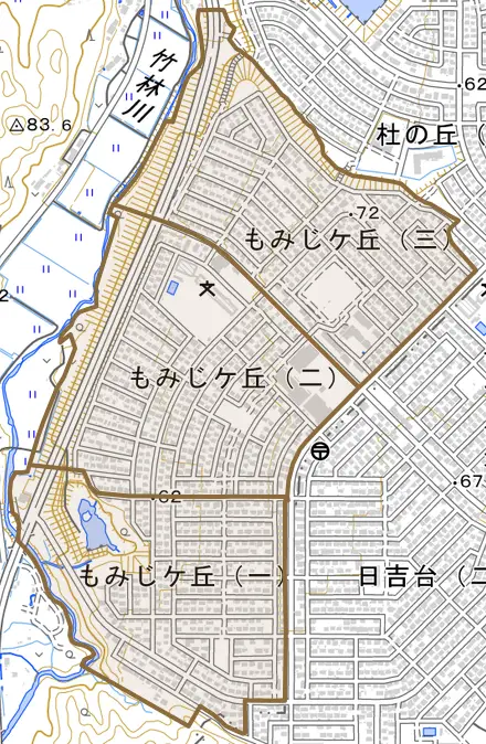 もみじケ丘とその周辺の地図。町の範囲を重ねている