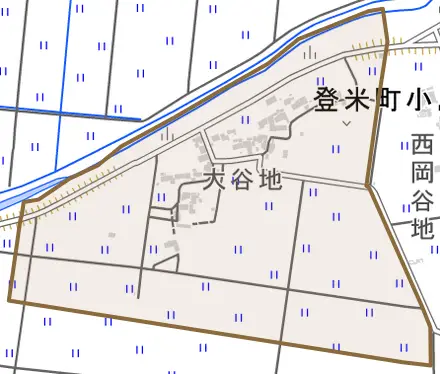 登米町小島上大谷地とその周辺の地図。町の範囲を重ねている