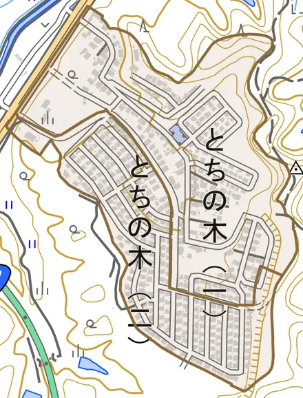 とちの木とその周辺の地図。町の範囲を重ねている