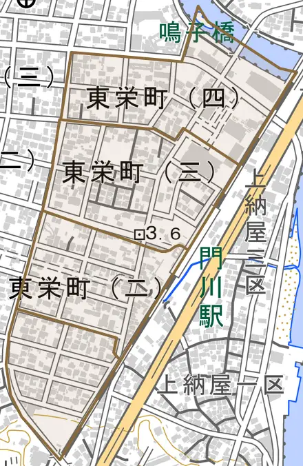 東栄町とその周辺の地図。町の範囲を重ねている