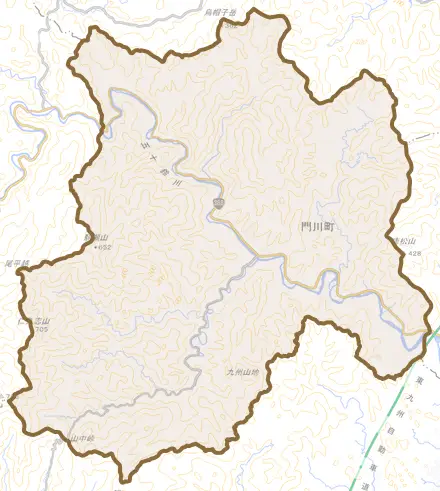 大字川内とその周辺の地図。町の範囲を重ねている