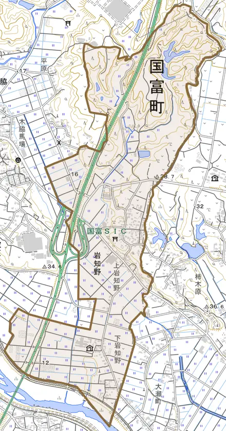 大字岩知野とその周辺の地図。町の範囲を重ねている