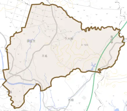 大字三名とその周辺の地図。町の範囲を重ねている