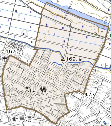 新馬場とその周辺の地図。町の範囲を重ねている