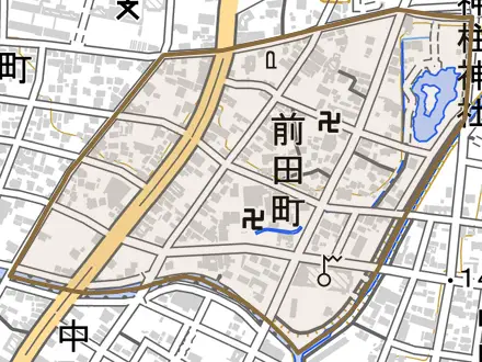 前田町とその周辺の地図。町の範囲を重ねている