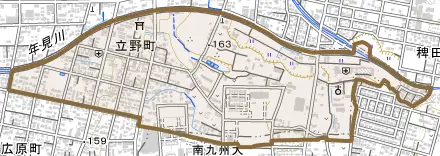 立野町とその周辺の地図。町の範囲を重ねている