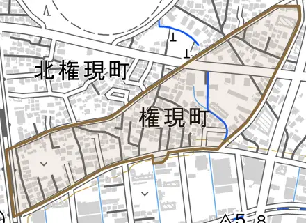 権現町とその周辺の地図。町の範囲を重ねている