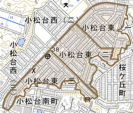 小松台東とその周辺の地図。町の範囲を重ねている