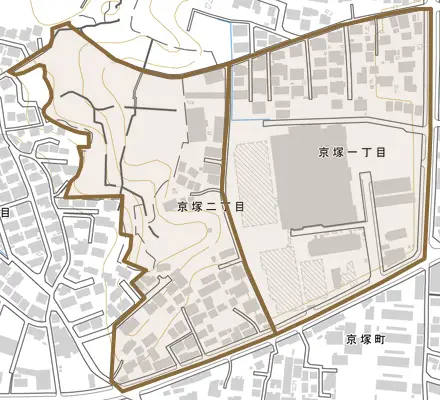 京塚とその周辺の地図。町の範囲を重ねている