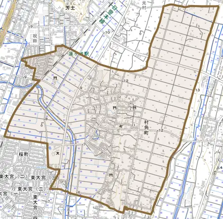 村角町とその周辺の地図。町の範囲を重ねている