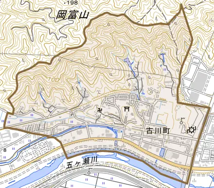 古川町とその周辺の地図。町の範囲を重ねている