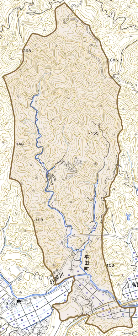 平田町とその周辺の地図。町の範囲を重ねている