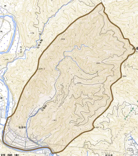 佐野町とその周辺の地図。町の範囲を重ねている