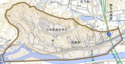 吉野町とその周辺の地図。町の範囲を重ねている