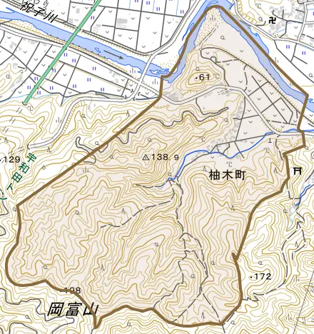 柚木町とその周辺の地図。町の範囲を重ねている
