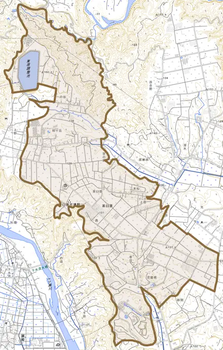大字茶臼原とその周辺の地図。町の範囲を重ねている