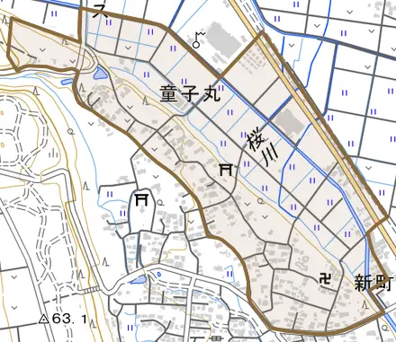 大字童子丸とその周辺の地図。町の範囲を重ねている