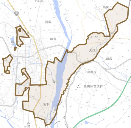 大字右松とその周辺の地図。町の範囲を重ねている