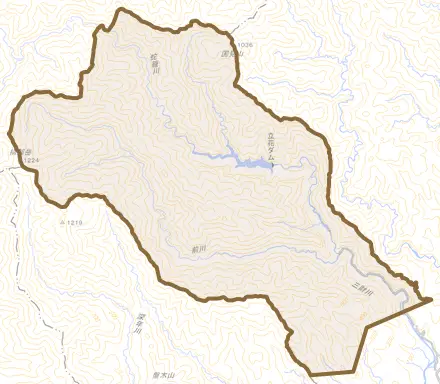大字寒川とその周辺の地図。町の範囲を重ねている