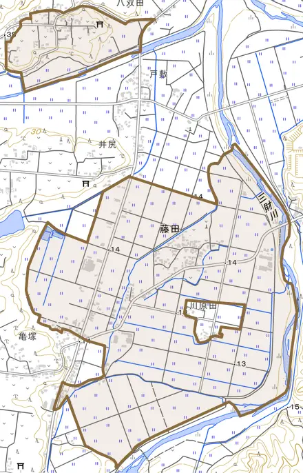 大字藤田とその周辺の地図。町の範囲を重ねている
