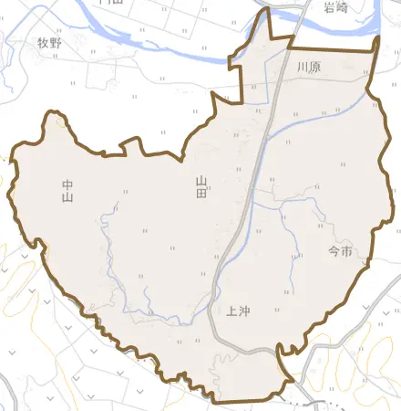 大字山田とその周辺の地図。町の範囲を重ねている