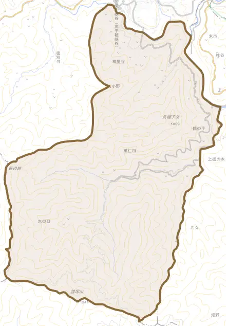 大字向山とその周辺の地図。町の範囲を重ねている