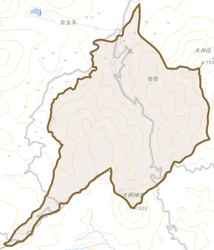 大字沓掛とその周辺の地図。町の範囲を重ねている