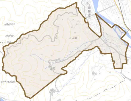 大字上山田とその周辺の地図。町の範囲を重ねている
