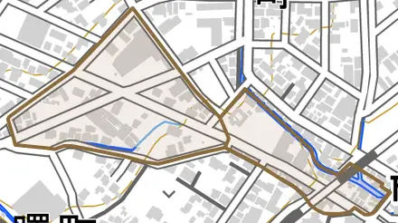 白山町とその周辺の地図。町の範囲を重ねている