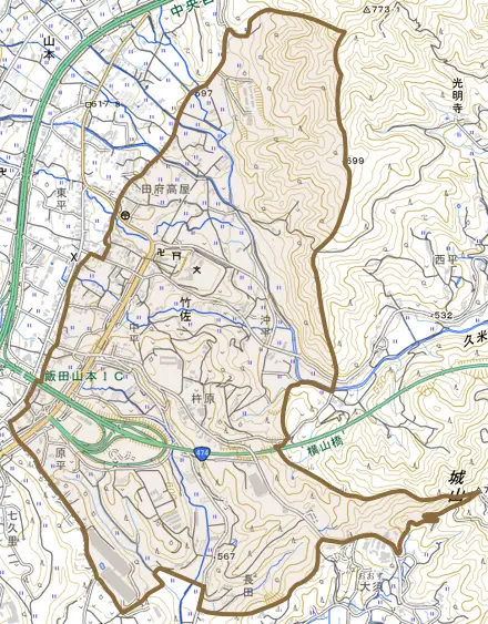 竹佐とその周辺の地図。町の範囲を重ねている