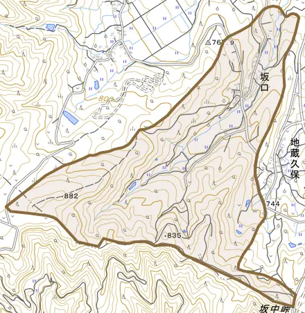 大字坂口とその周辺の地図。町の範囲を重ねている