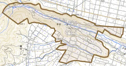 平沢とその周辺の地図。町の範囲を重ねている