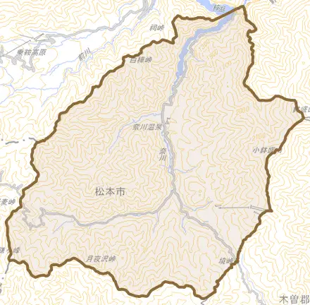 奈川とその周辺の地図。町の範囲を重ねている