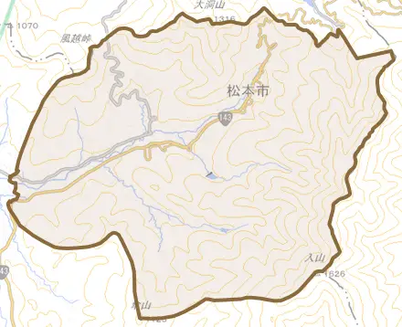 中川とその周辺の地図。町の範囲を重ねている