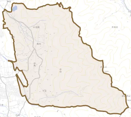 大字中山とその周辺の地図。町の範囲を重ねている