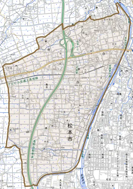 大字島立とその周辺の地図。町の範囲を重ねている