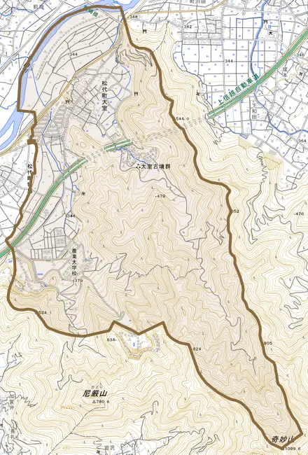 松代町大室とその周辺の地図。町の範囲を重ねている
