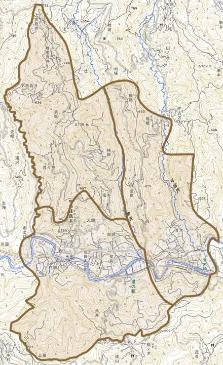 中条住良木とその周辺の地図。町の範囲を重ねている