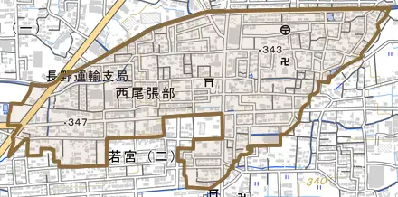 大字西尾張部とその周辺の地図。町の範囲を重ねている