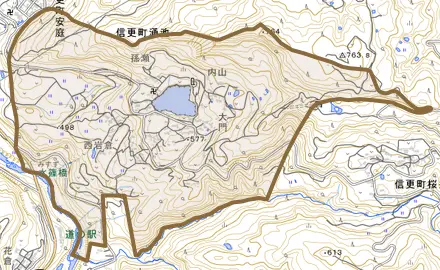 信更町涌池とその周辺の地図。町の範囲を重ねている