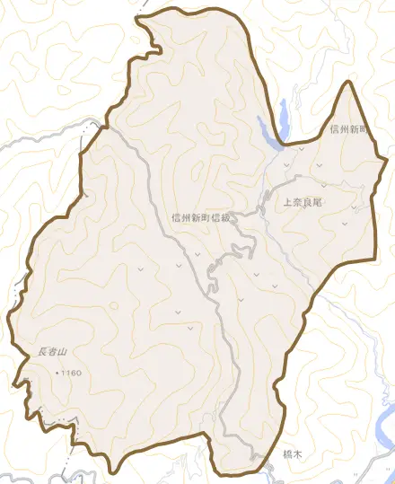 信州新町信級とその周辺の地図。町の範囲を重ねている